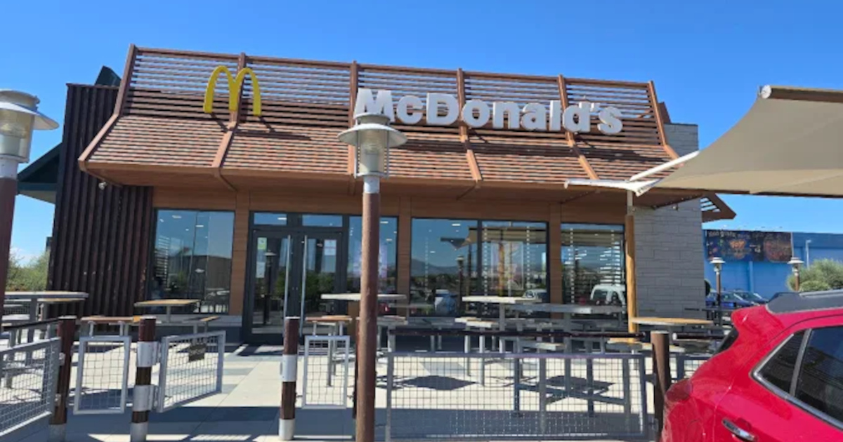 Tienda Mc Donald's Lucena